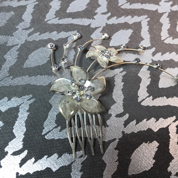 Vintage SILVER & RHINESTONE BRIDAL-HAIR PIECE well made 1960s - Picture 7 of 8